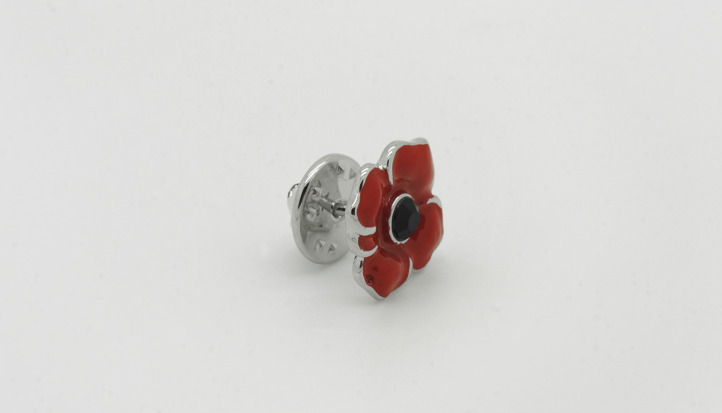 Poppy Lapel Pin 1 Lincoln Cathedral