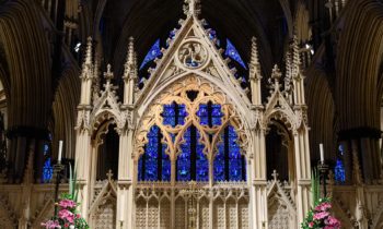 Lincoln Cathedral News - Coronavirus: Updated guidance for Communion.