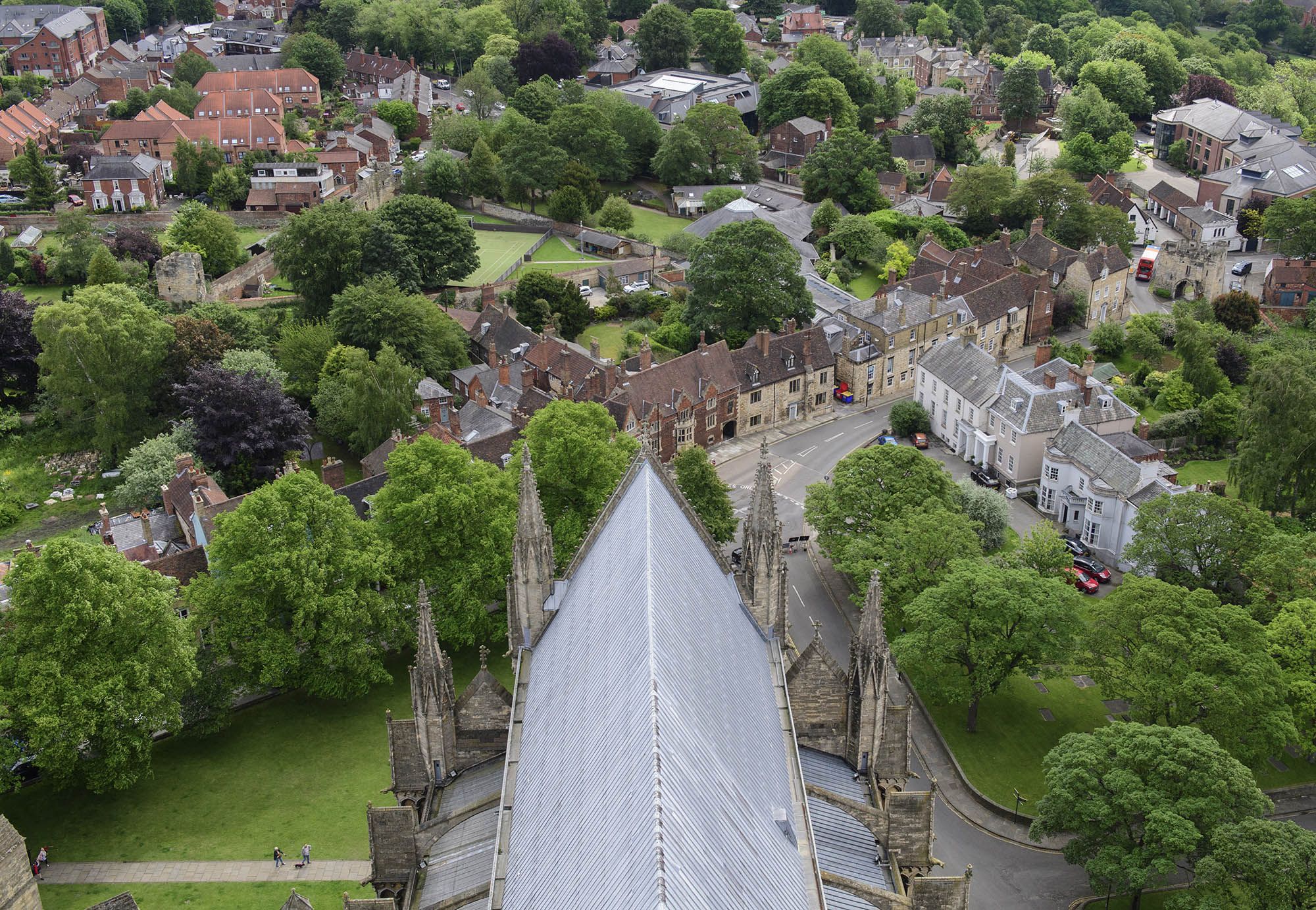 tower tour lincoln cathedral