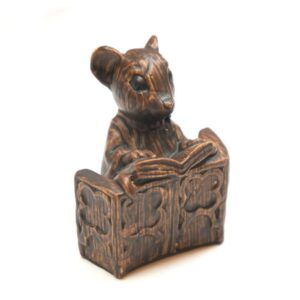 Dark Brown Mouse Preaching